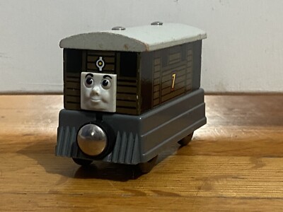 Thomas Wooden Railway Trains Tank 2003 VTG