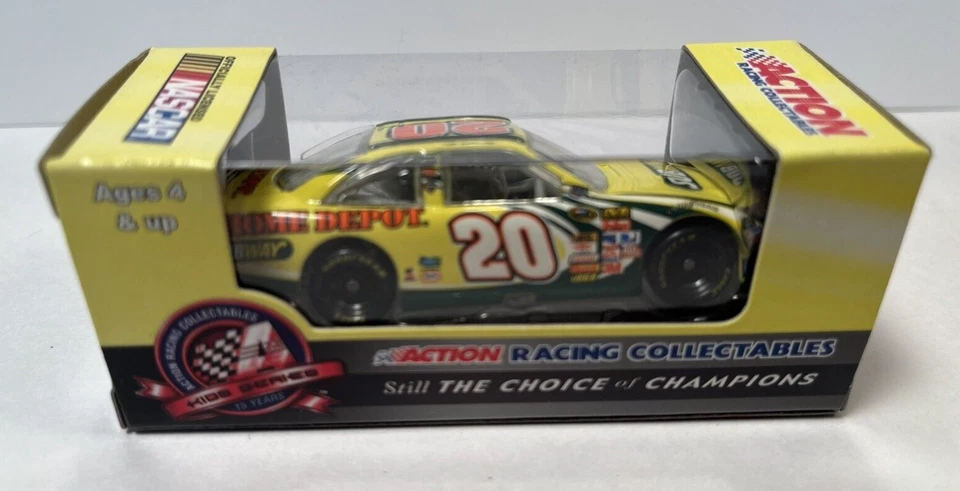 CASE of 24 - 2008 NASCAR TONY STEWART SUBWAY #20 RACECAR DIECAST 1/64 LTD ED - Image 4 of 4