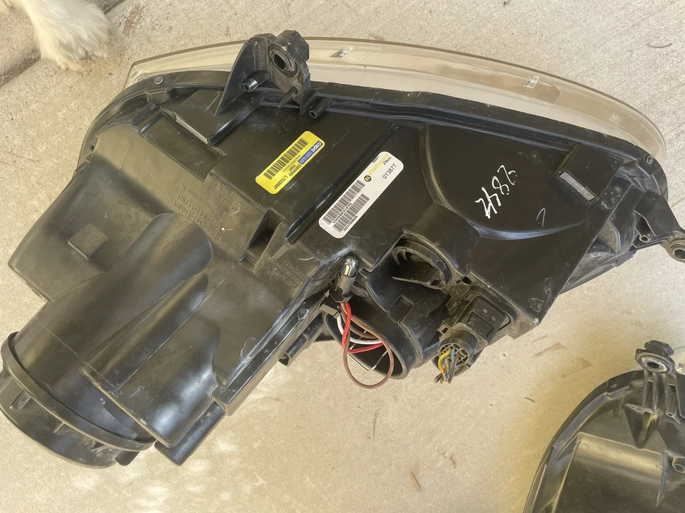 Fits Volkswagen Jetta Headlight 2005-2010 Pair LH+RH CAPA VW2502127C+ VW2503127C - Image 3 of 4