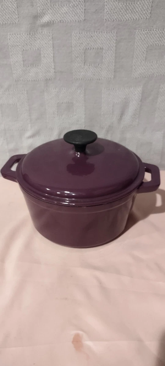 Cast Iron Bella Dutch Oven 2.75 Qt Purple enamel pot with lid stew/stock pot