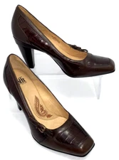 Sofft Women's Croc Texture Leather Heels Size 7.5M Brown B*O