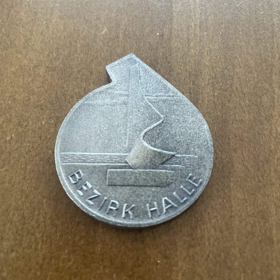 Plakette 10. Kampfgruppenspartakiade 1970 Bezirk Halle - Bild 2 von 2