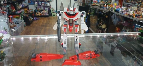 Bandai G1 Transformers Vintage Jetfire near  Complete skyfire