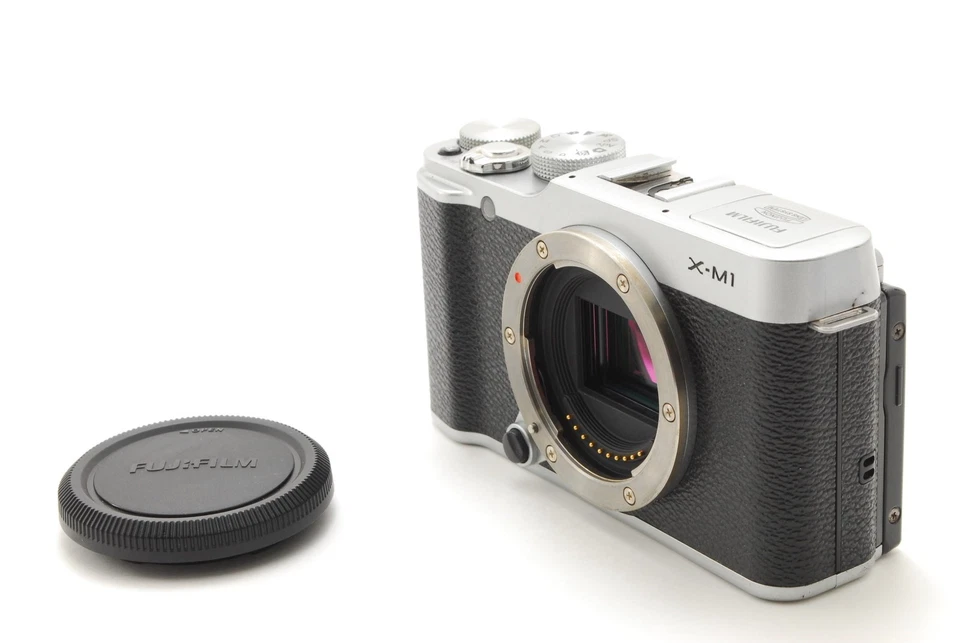 [Near MINT] Fujifilm X-M1 Digital Camera Body Pergear 25mm 1.8f Lens From JAPAN - Image 4 of 4