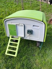 Omlet Eglu Cube MK1 with Automatic Door