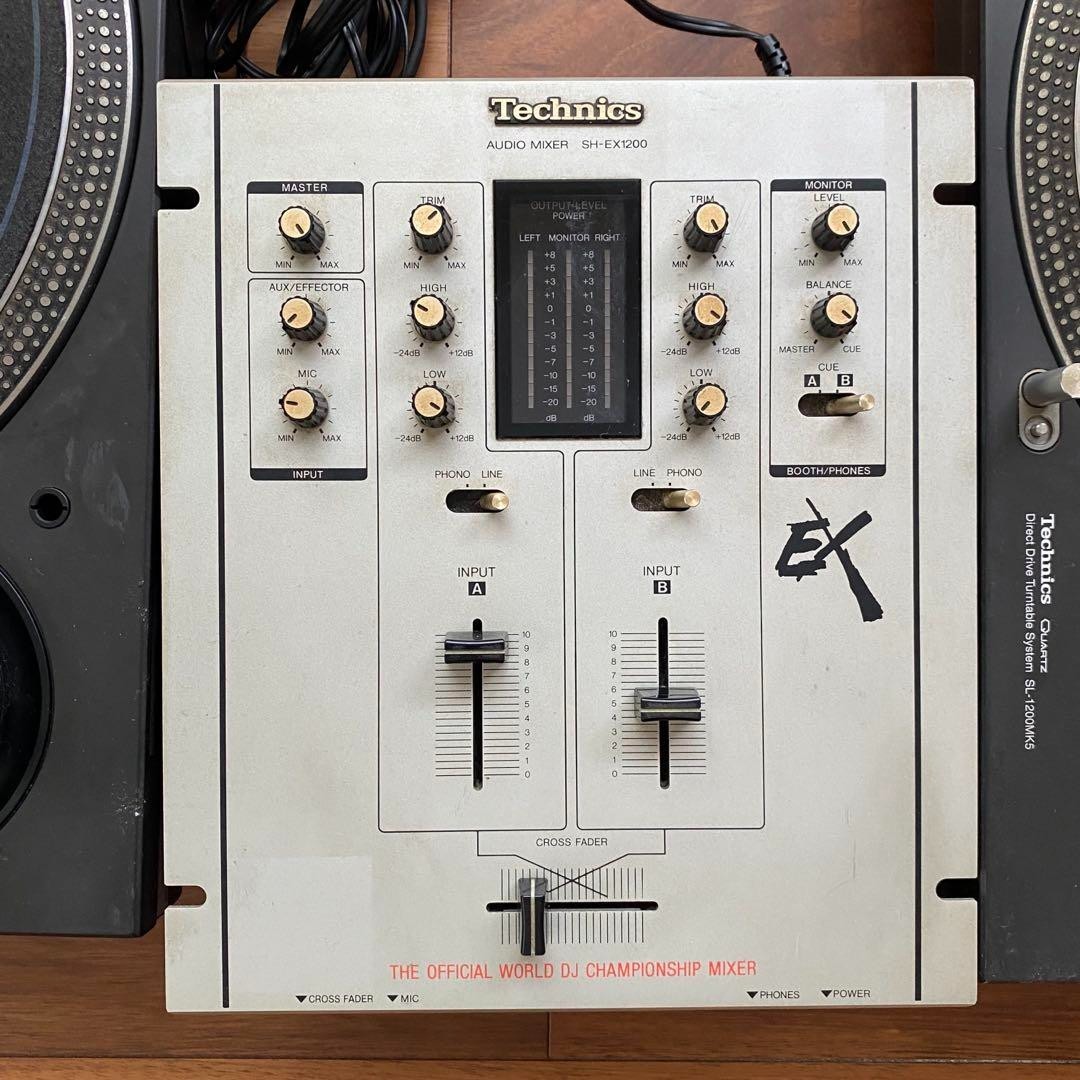 お買い得 technics sl-1200 mk5 SH-EX1200ミキサー Technics SL-1200MK5 Black Pair and SH-EX1200 Silver DJ