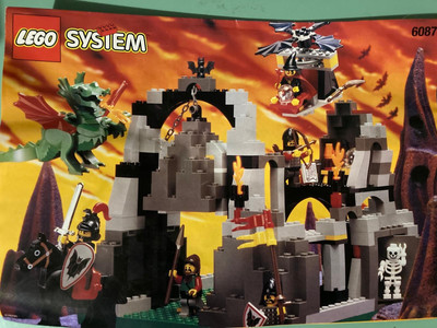 Lego Castle: Fright Knights: Witch's Magic Manor 6087