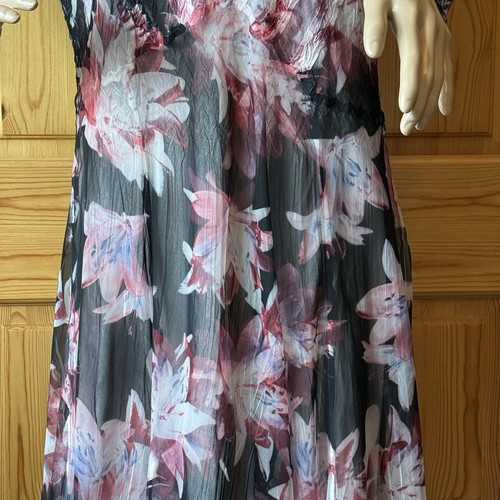 Komarov Maxikleid Damen Übergröße 2X schwarz rosa Blumen Crinkle Rüschensaum - Bild 5 von 24