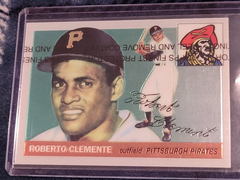 4 card lot 1998 Topps w/ Roberto Clemente Reprints #1 Finest 164 with coating on