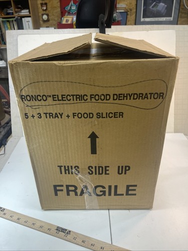Clean Ronco Model 187-04. 8 Tray Food Dehydrator. Excellent Condition. - Picture 12 of 13