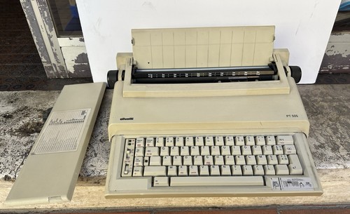 OLIVETTI PT 505 macchina da scrivere elettronica funzionante