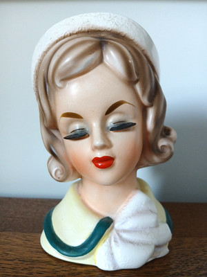 Beautiful, Vintage, Trimont Ware Lady Head Vase 5 3/4 inches Tall Pillbox Hat