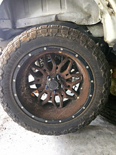 Set Of 4 Aluminum Rims With Commander Mt 33x12.50r20lt Tires 25 Tread Wheels Set Of 4 Aluminum Rims With Commander Mt 33x12.50r20lt Tires 25 Tread Wheels
