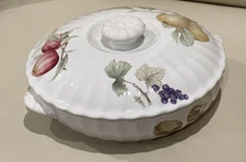 Mikasa Maxima BELLE TERRE Covered Serving Bowl 1.5 Qt. Pristine