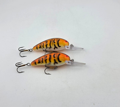 (2) Bomber Model A 7A Crankbait Fishing Lures Lot of 2 - Bull Bream Sunfish