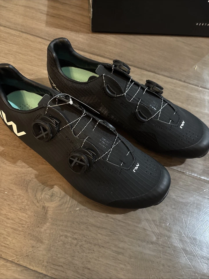 Zapatos de ciclismo de carretera Northwave Extreme Pro 3 para hombre EE. UU. 9,5 euros 42 (9419-215) Foto 3 de 4