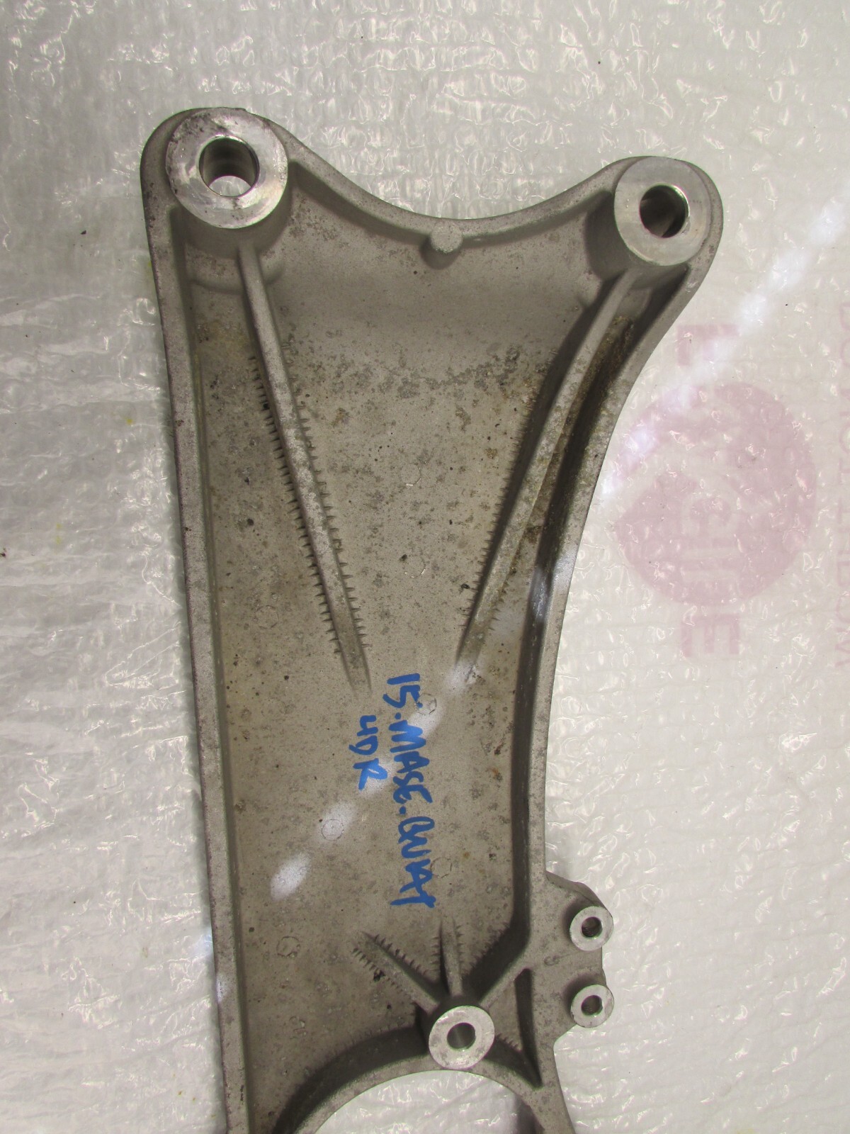 2014-2016 MASERATI QUATTROPORTE &GHIBLI TRANSMISSION MOUNT BRACKET OEM670003632