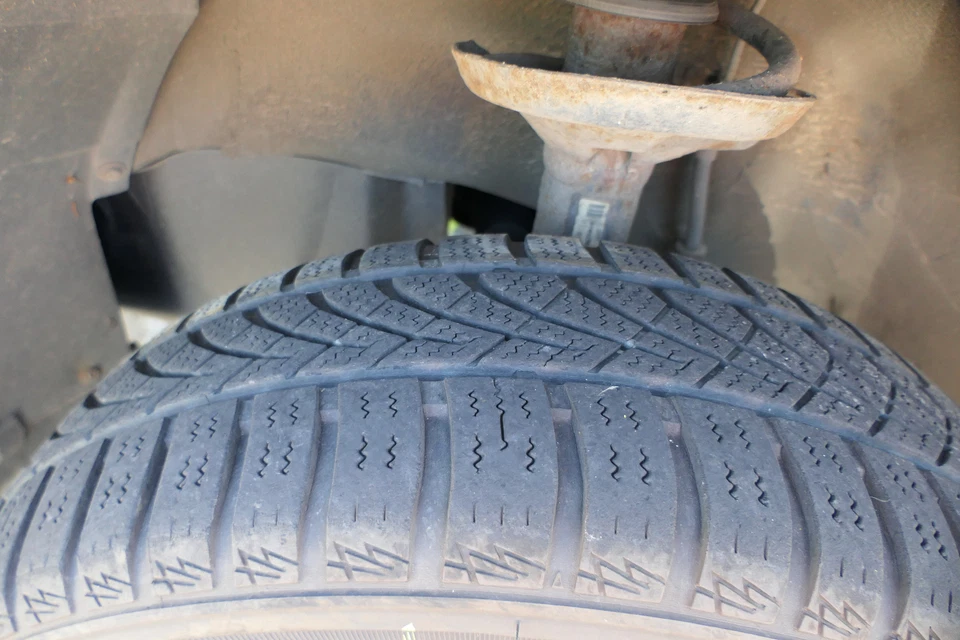 4x Golf 3 Vento 175/70 R13 82T Allwetterreifen M+S Reifen 5,5jx13H2 ET38 ca5-7mm - Bild 2 von 4