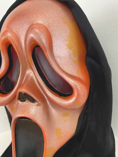 Scream Metallic Red/orange Ghost Face FUN WORLD Easter Unlimited MK Stamp Retro - Picture 2 of 9