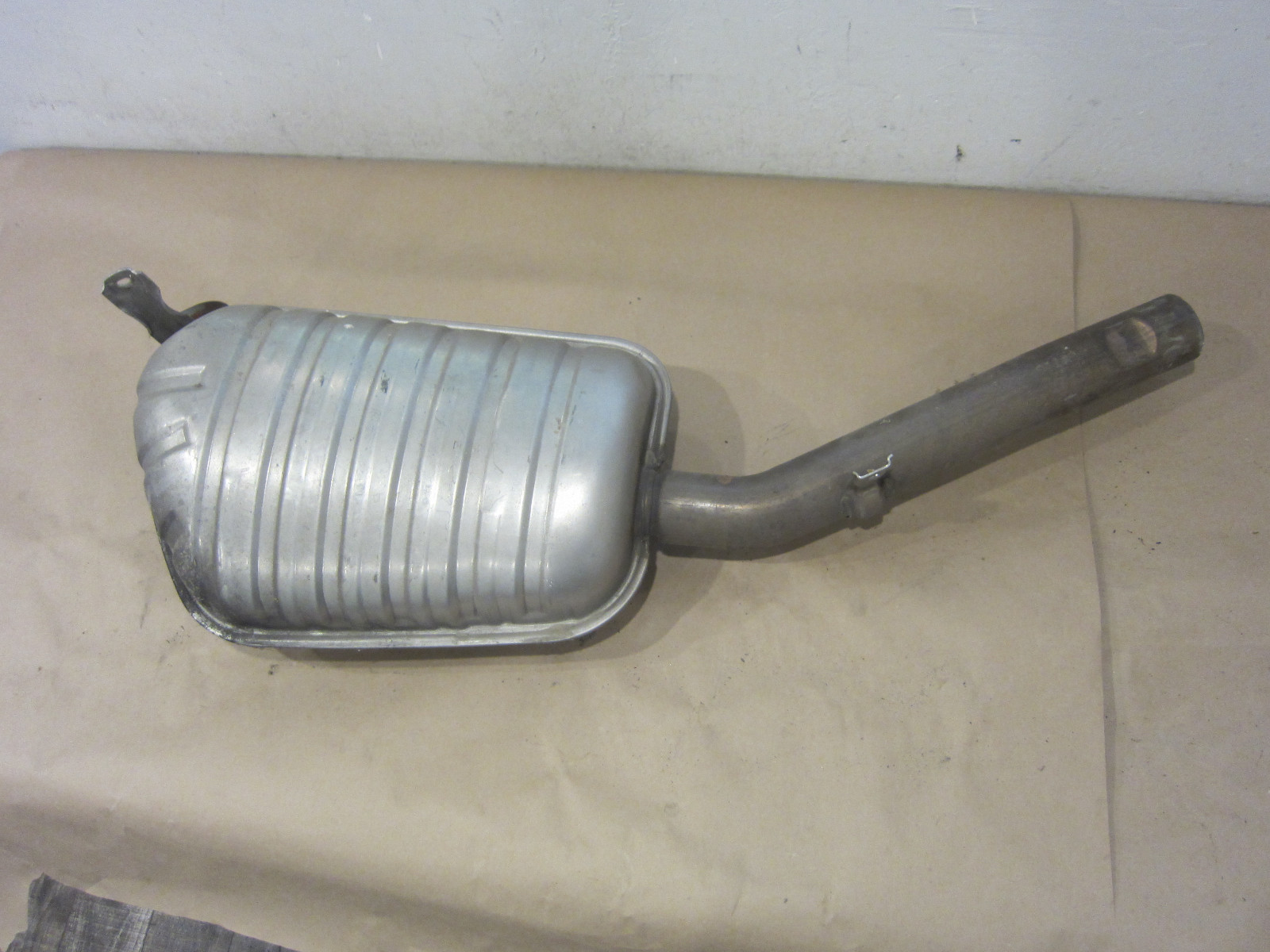 Bentley Arnage 1999 -  LH Exhaust Muffler - P/N PJ20475PD