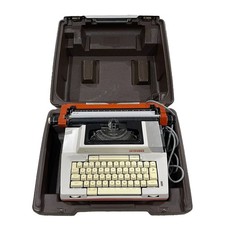 Smith Corona Coronamatic 2200 Electric Typewriter w/ Case Powers On PARTS ONLY thumbnail