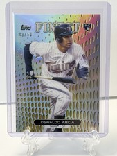 2013 Topps Finest - Oswaldo Arcia #82 Gold Refractor /50 (RC)