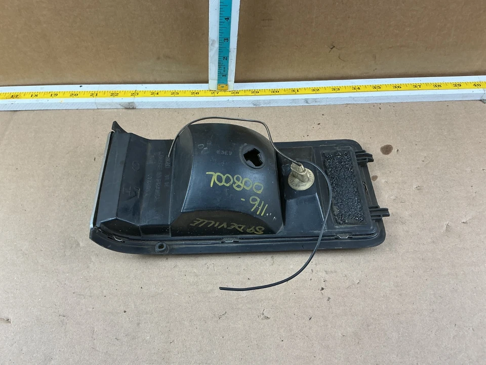Luz intermitente delantera izquierda Cadillac DeVille 1989-1993 5975053 OEM Foto 3 de 4