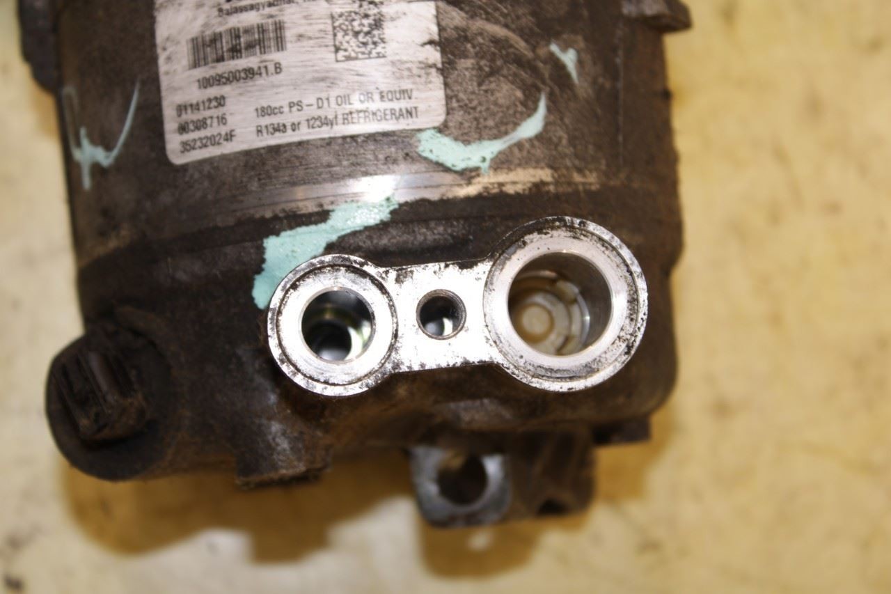 2014-2019 Maserati Ghibli S Q4 3L AC Air Conditioner Compressor 00308716 OEM