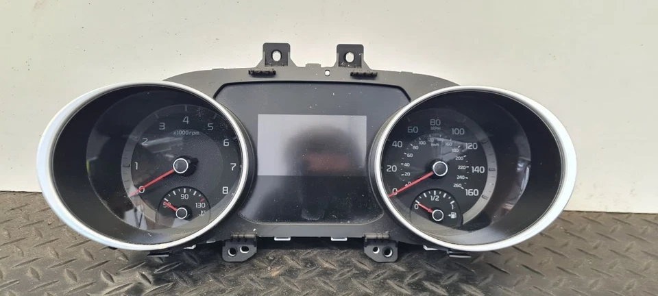 Kia Proceed MK3 (CD) 2019 1.6 GTI Complete ECU Kit with Speedometer 391282BDD8 - Image 2 of 4