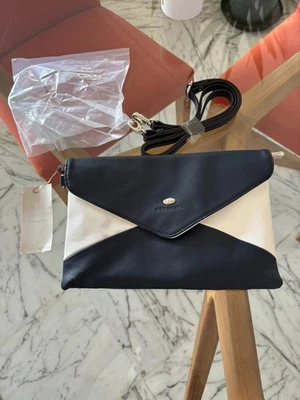 Très joli petit sac à main ou pochette en cuir HEXAGONA neuf - Photo 1/4