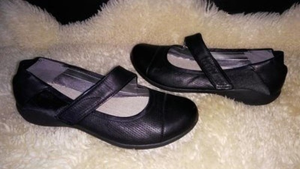 Women Clarks Loafers Black Leather 36 #7B63