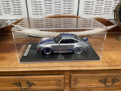 1/12  Porsche Singer DLS titanium/navy blue,no DG,Makeup.