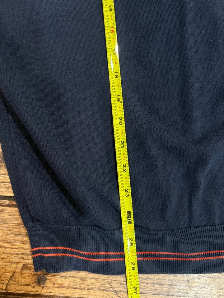 Suéter Hugo Boss Rime W_16 Para Hombre Cuello Redondo Azul Marino Mediano – Muy Buen Estado. Foto 3 de 4