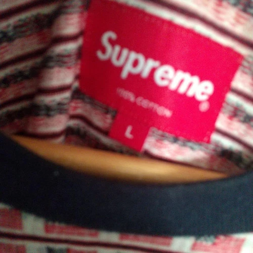T shirt Supreme pour homme, porté quelques fois