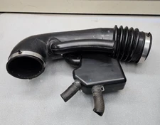 🔥2004-2008 Nissan Titan Armada Air Intake Cleaner Hose Tube Duct 5.6L Assembly