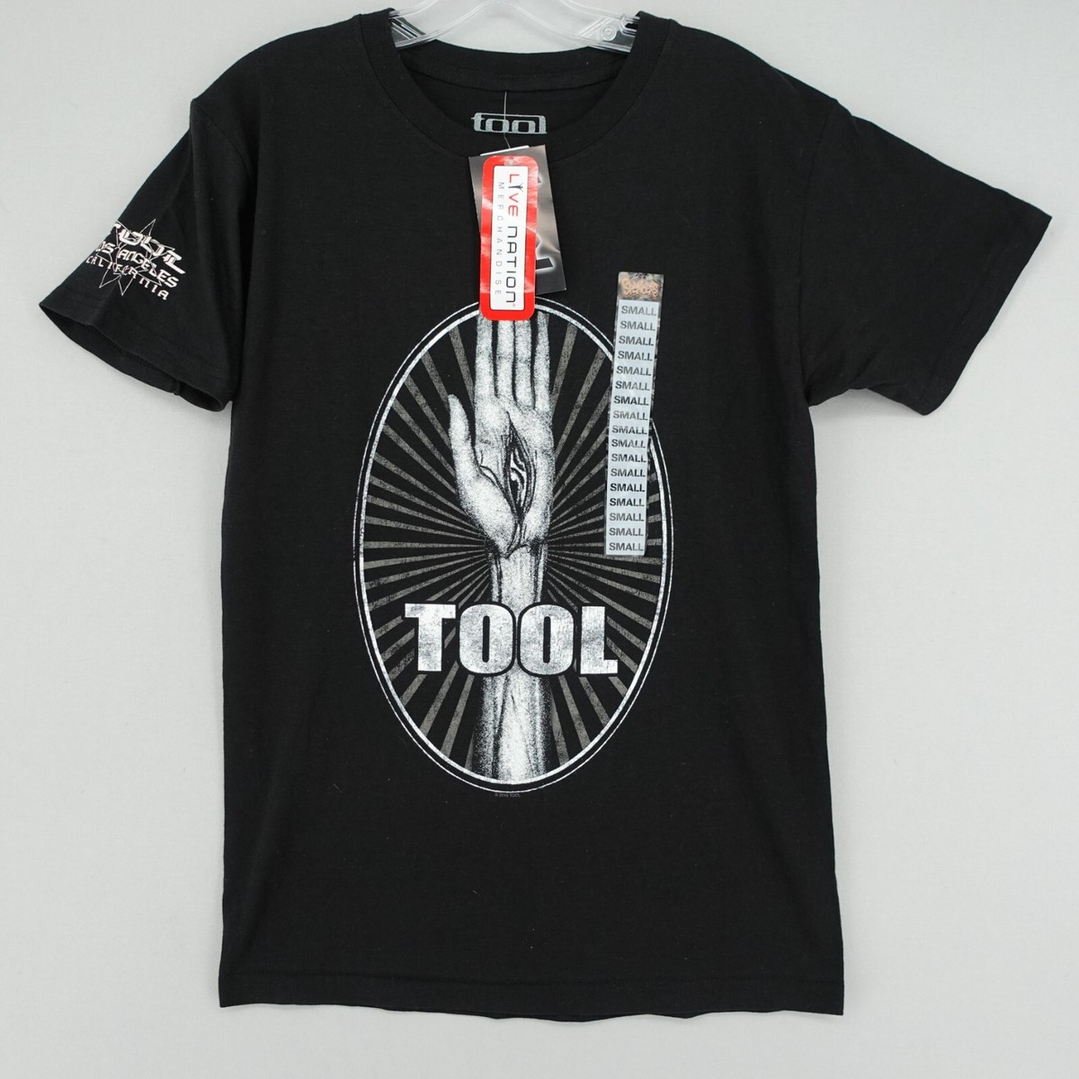 TOOL LOS ANGELES CALIFORNIA バンドTシャツ L相当 TOOL LOS ANGELES CALIFORNIA バンドTシャツ L相当 ミュージシャン