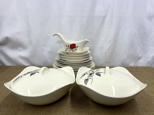 VINTAGE MIDWINTER STYLECRAFT STAFFORDSHIRE CARMEN ROSE DINNER SERVICE - Picture 10 of 14