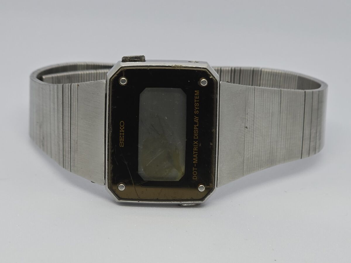 Seiko D031-401A Steel Day Date Quartz digital Dot matrix LCD Seiko D031-401A Steel Day Date Quartz digital Dot matrix LCD