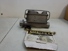M1614 OEM Remanufactured Master Cylinder With Reservoir M1614