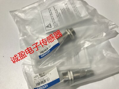 OMRON PLC E2E-X5ME1-M1 NEW FREE EXPEDITED SHIPPING