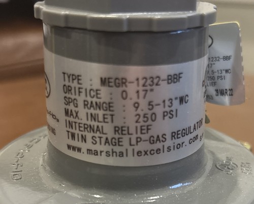 MEC Marshall MEGR-1232-BBF Two Stage Propane LP Regulator 11"WC 1/4" x 1/2" NEW - Picture 5 of 6