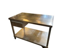 TAVOLO INOX, CON RIPIANO DI FONDO E CASSETTO misura cm. 120x70x85h