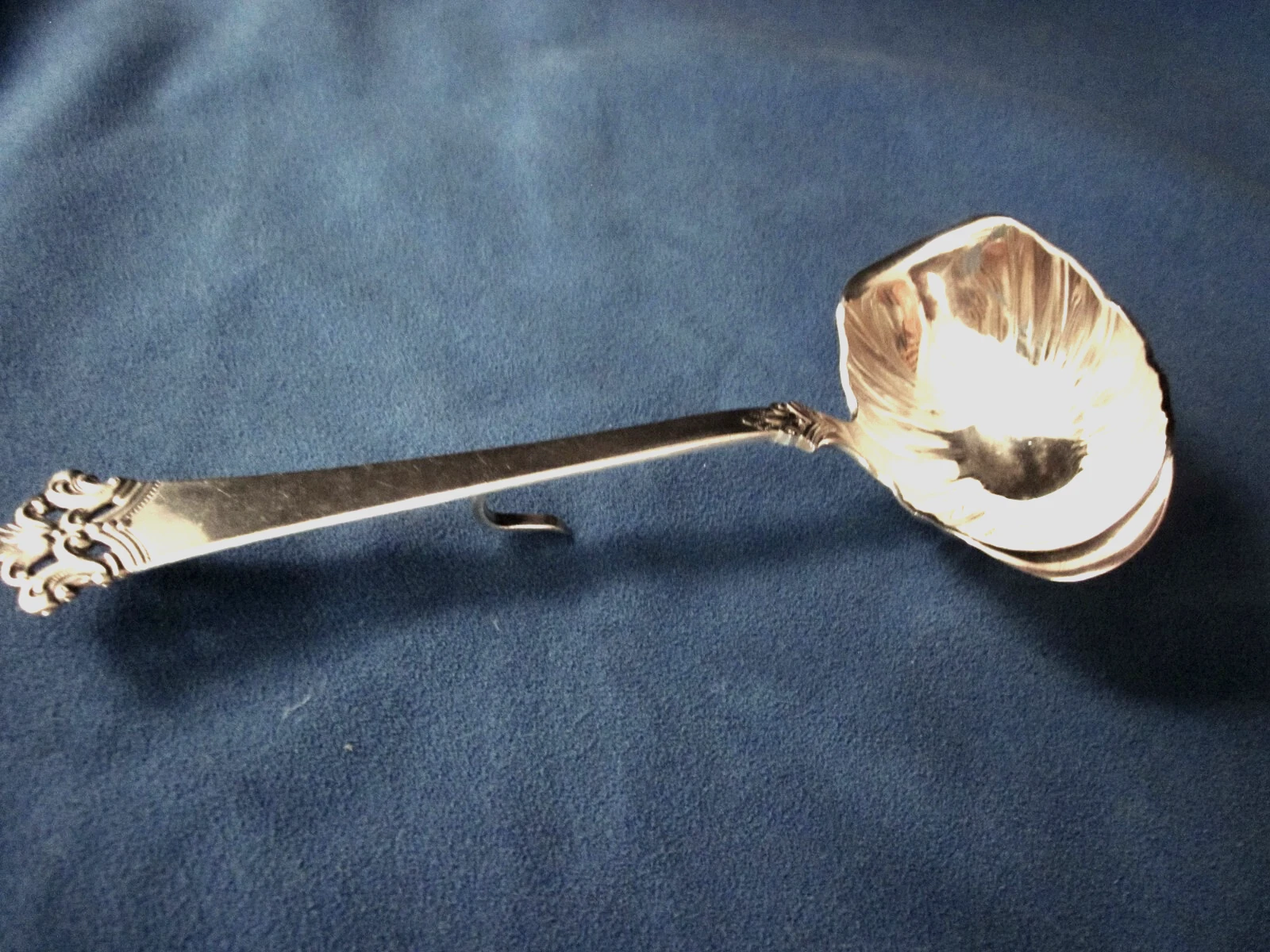 Magnus Asse 830S Silver Sauce Hook Ladle Anitra Pattern Bergen Norway 62 g