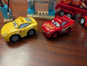 Duplo Disney Cars 10846 Flo&rsquo;s Cafe, Lightning Mcqueen Mack Truck - 100% Complete