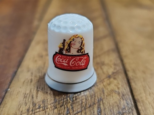 Vintage Advertising Thimble Porcelain Lot of 6, Coca Cola, Ivory, Campbell's - Picture 5 of 7