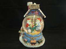 Santa's Workshop Snow Globe, Unbranded, 7 1/2" Non-Working