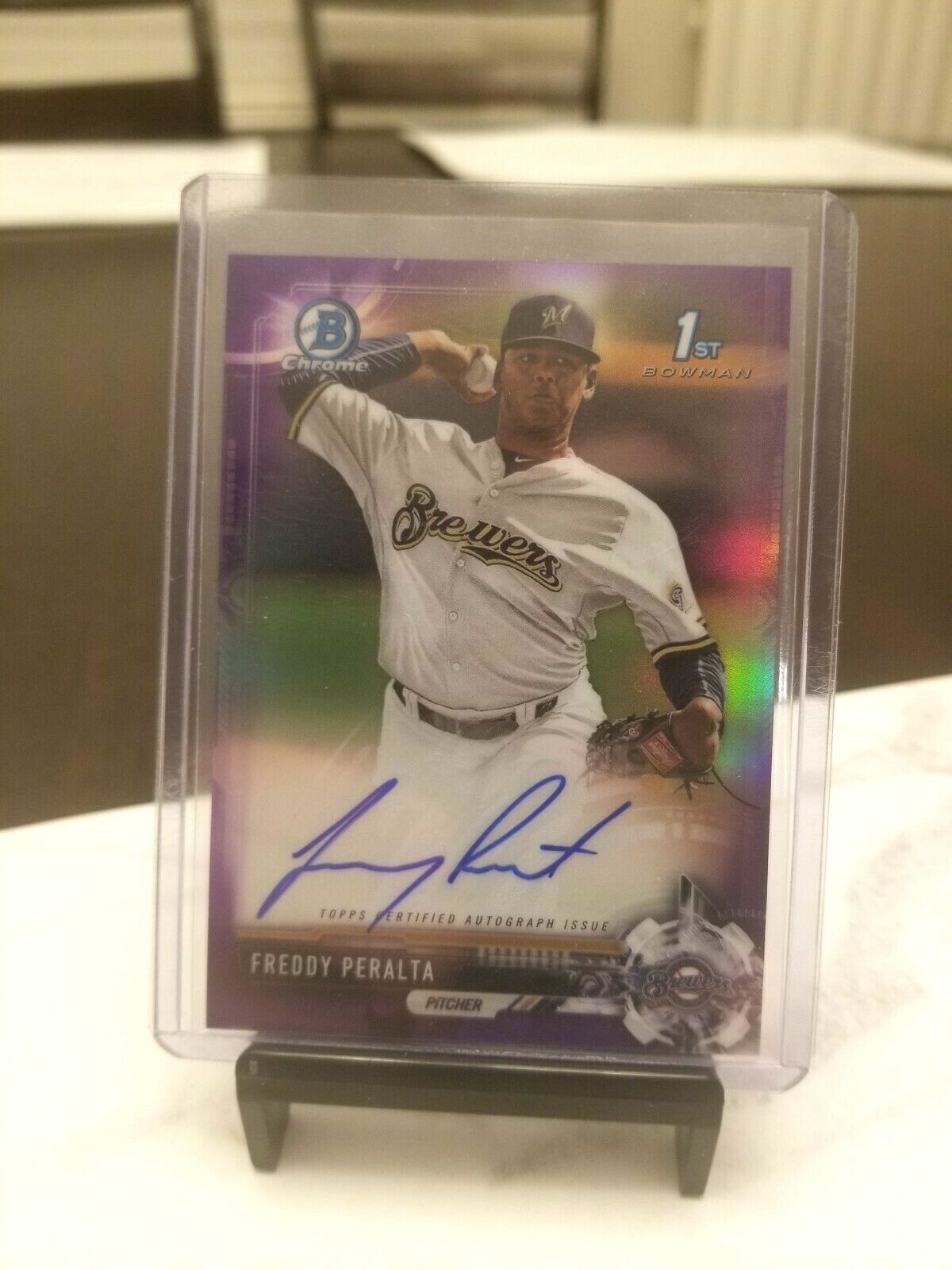 FREDDY PERALTA AUTO 2017 BOWMAN CHROME PURPLE REFRACTOR RC. AUTOGRAPH 137/250