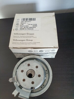 06A109479C AUDI A3,A4/SEAT/SKODA/VW Tensioner pulley (VKM11113) T43010, QTT927