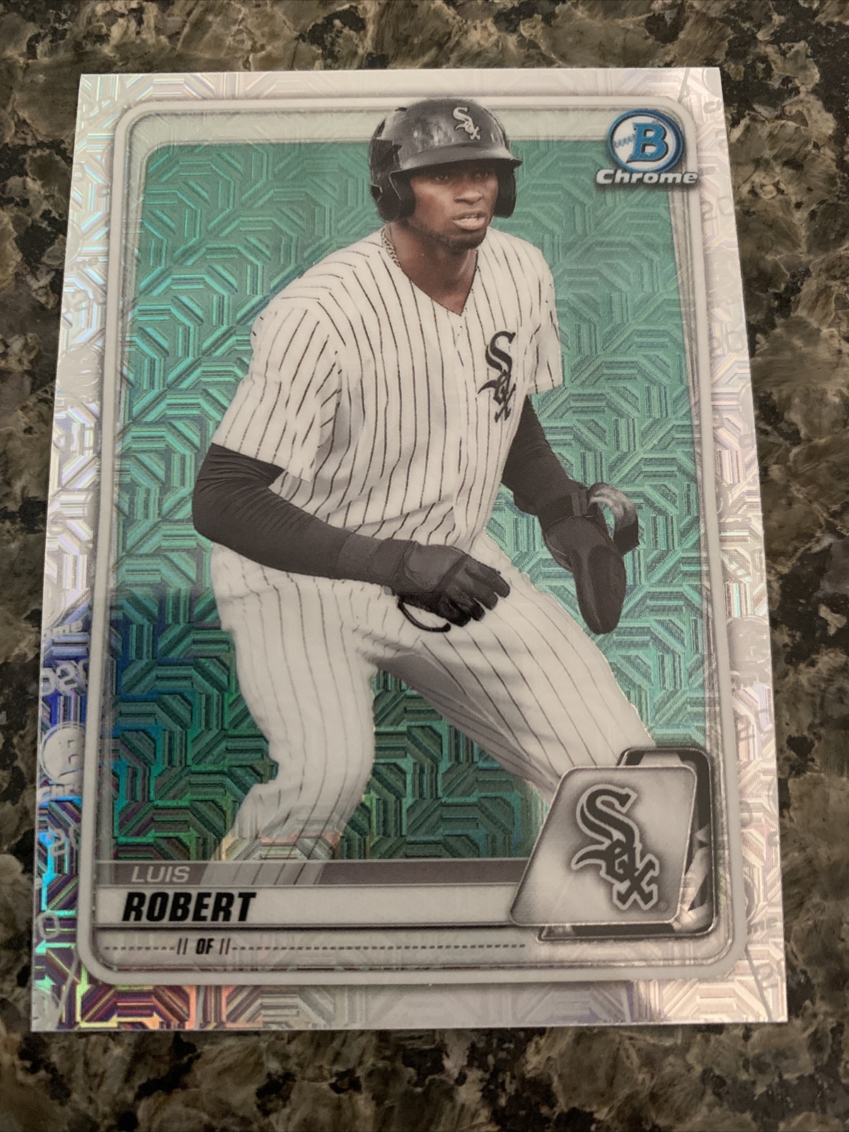 LUIS ROBERT 2020 BOWMAN CHROME MEGA BOX REFRACTOR RC SP #BCP-150 WHITE SOX