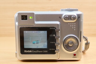 Kodak EasyShare C330 / 4MP Digital Camera / 3x Optical Zoom